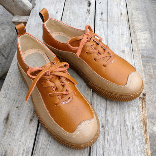 ◇新作◇キャメルカラー◇スニーカー◇22.5-29cm◇本革◇無料