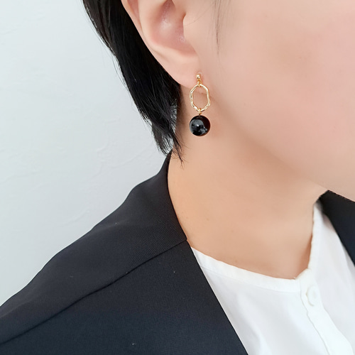 ギフトに人気◎】痛くないイヤリング/ピアス 黒 ブラックオニキス