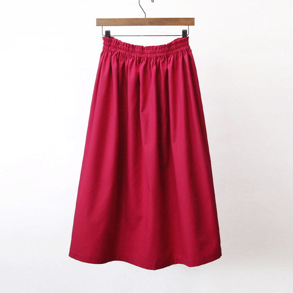コットンビエラ ギャザースカート（ 紅色 ）ロング マキシ ポケット べにいろ 赤 レッド 1枚目の画像