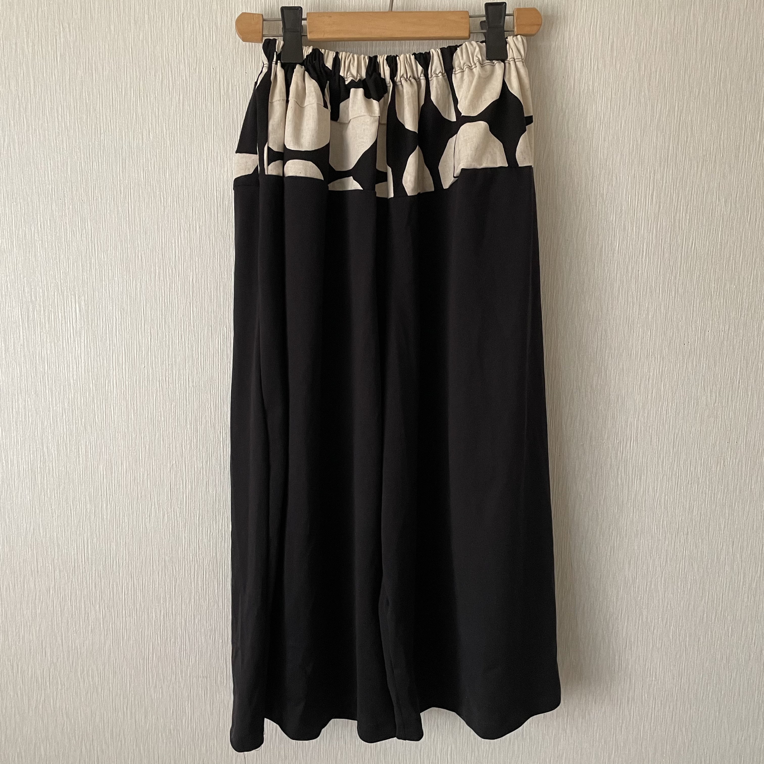 水玉レース切替サルエルパンツ　黒×白ドットF