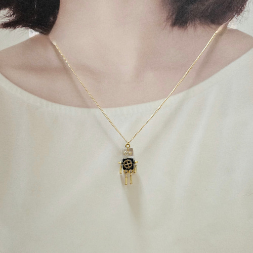 手足ゆらゆらロボットネックレス*ネイビー ネックレス・ペンダント