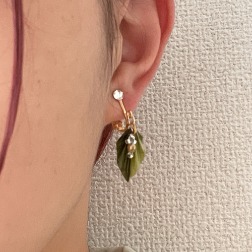 今年の秋に彩りを♪】葉っぱと木の実モチーフのアクセサリー！お出かけ 