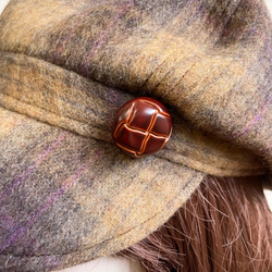 特價★可愛格紋❤️法蘭絨材質格紋報童帽（棕紫色）尺寸M 57cm 第3張的照片