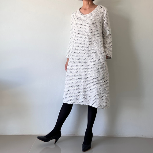 エーラインワンピース ホワイトミックスカラー ツイード 秋冬 膝丈