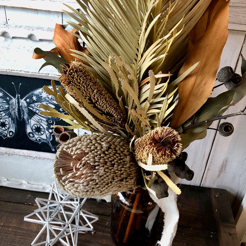 バンクシア2種とベルガムナッツ、ソテツのワイルドスワッグ 」 ドライ  