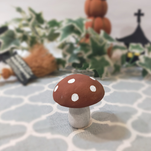 きのこのオブジェ【大】 その他インテリア雑貨 Tokimokimi 通販