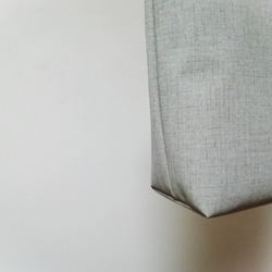 織り生地風レザーのA4対応シンプルトートバッグ「Creema限定」（明るいグレー色） 3枚目の画像