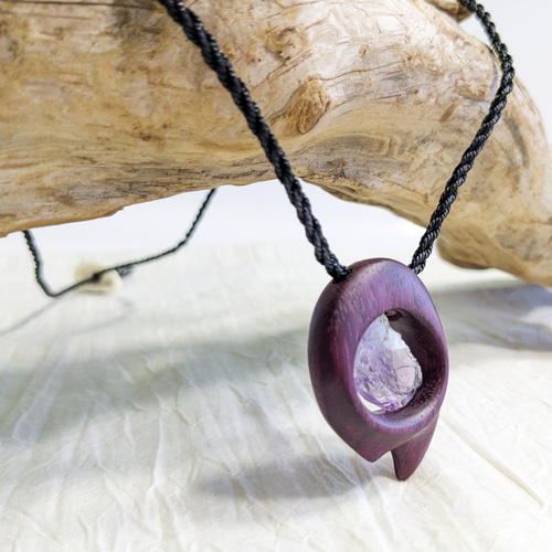 身につける森林浴》ラフストーンと木の融合 アメジストとパープル