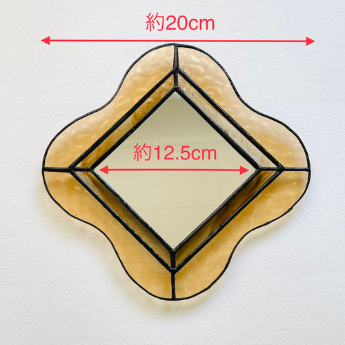 ガラスの壁掛け鏡／ウォールミラー／ステンドグラス／アンバーブラウン