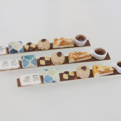 秋日咖啡館閱讀原子筆 第2張的照片