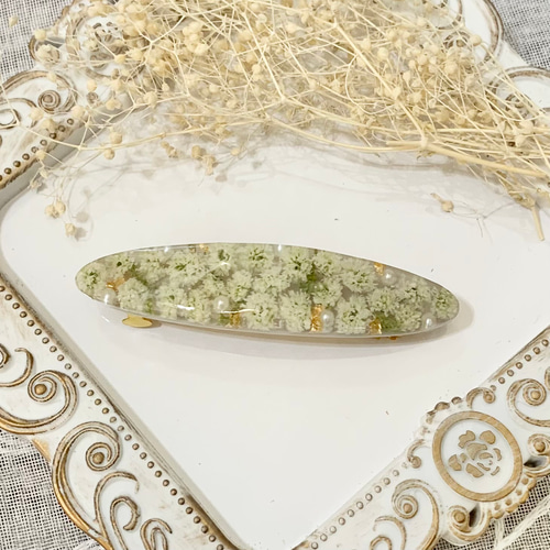 白かすみ草いっぱい ソリダコ バレッタ レジン バレッタ Mira 通販 