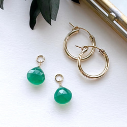 ポメころび様 グリーンオニキス シャンデリアフープイヤリング ポメころび様 グリーンオニキス シャンデリアフープイヤリング ポメ