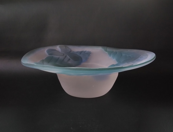 厚底中鉢～ハナアナナス 