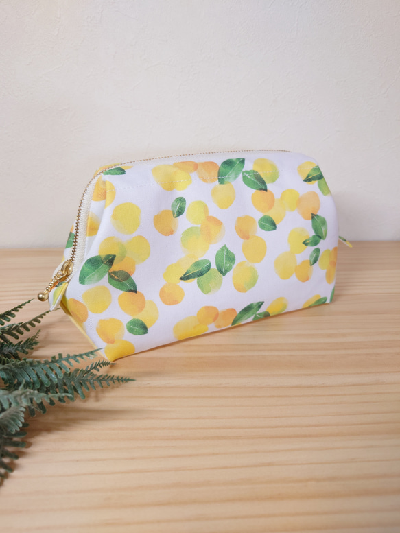 大きめしっかり＊ワイヤーポーチ  [内ポケット付き] 柚子＊イエロー 1枚目の画像