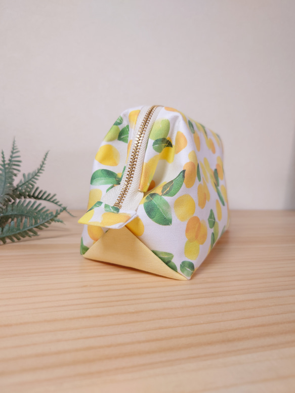 大きめしっかり＊ワイヤーポーチ  [内ポケット付き] 柚子＊イエロー 7枚目の画像