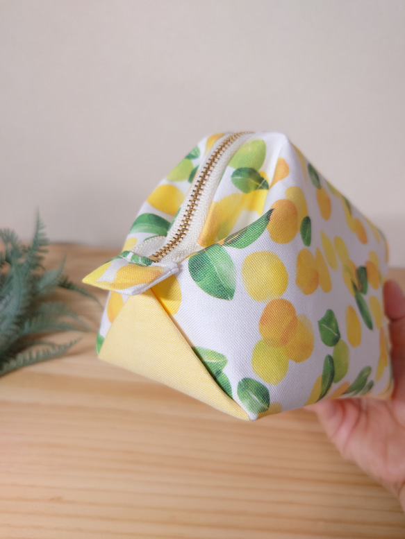 大きめしっかり＊ワイヤーポーチ  [内ポケット付き] 柚子＊イエロー 6枚目の画像