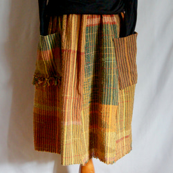 さをり織り　★手織りのスカート★　さおり織り　秋冬　茶色　ブラウン　ユニーク　一点物　個性的 1枚目の画像
