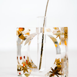 スパイスの一輪挿し  インテリア雑貨  花瓶　フラワーベース  レジン　樹脂　プレゼント 1枚目の画像