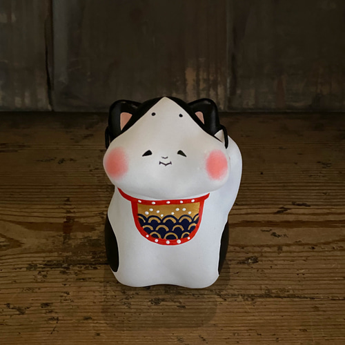 お面をつけれる招き猫(白黒ハチワレ) 招き猫 シマハリコ 通販 16563739