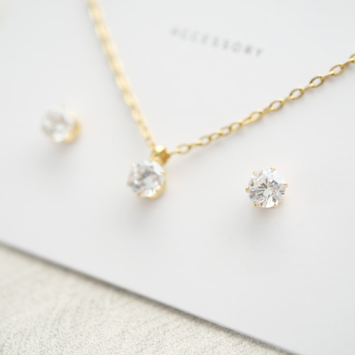 付けっぱなしOK！キュービックジルコニアの一粒ピアス&一粒