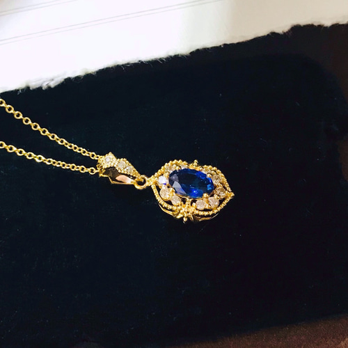 大粒！K18天然 サファイア ペンダントトップ 楽天市場】週末限定500円クーポン K18 サファイア ペンダント