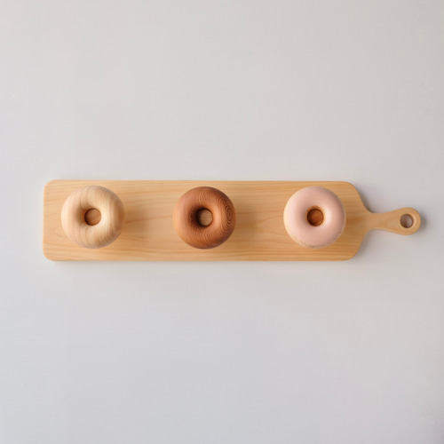 壁掛け家具] 木のドーナツハンガー「ヒノキ＆杉」 壁掛けラック