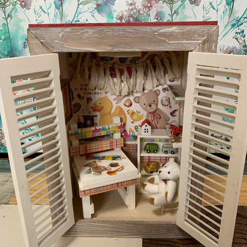 クローゼットタイプドールハウス［ルーバータイプ扉］子供部屋 その他