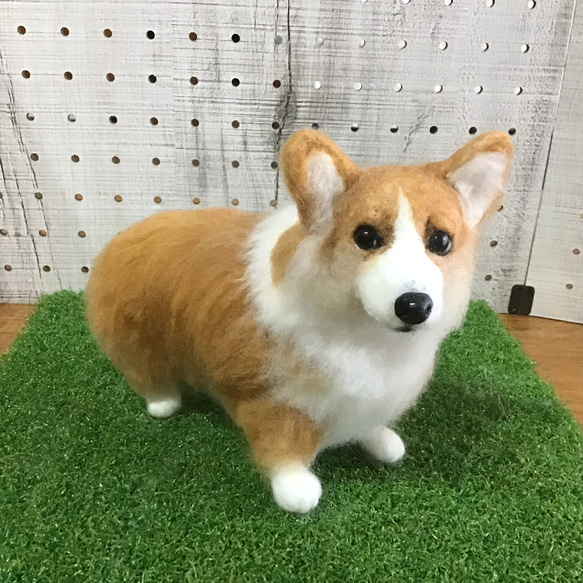 コーギー（フラッフィー）レッド&ホワイト 羊毛フェルト コーギー