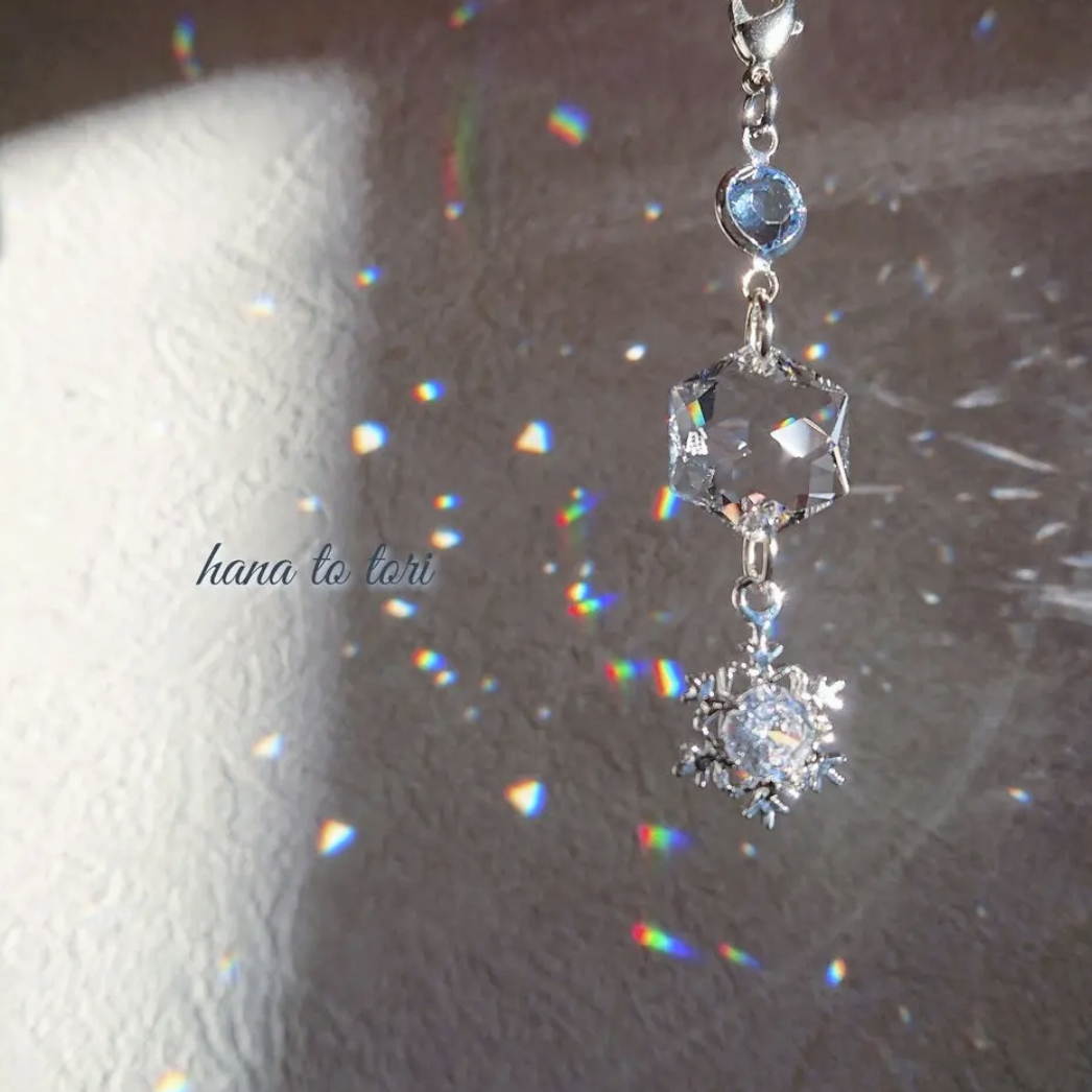 天然石　水晶と雪の結晶のサンキャッチャー 楽天市場】サンキャッチャー 雪の通販