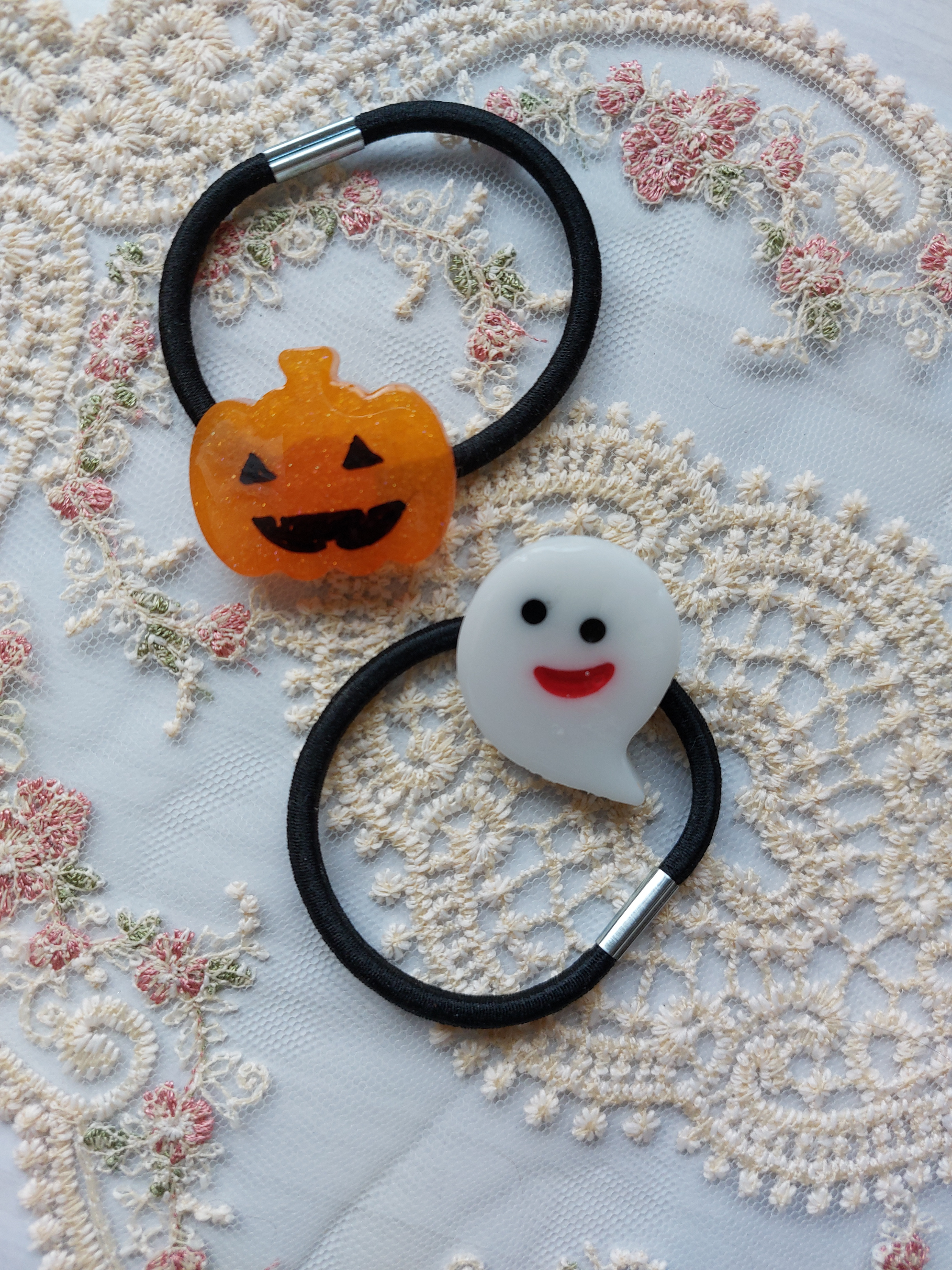 旧作 ハロウィンデザイン ヘアゴムorカボション 楽天市場】ハロウィン ヘアゴム キッズ キャンディー ミニゴム