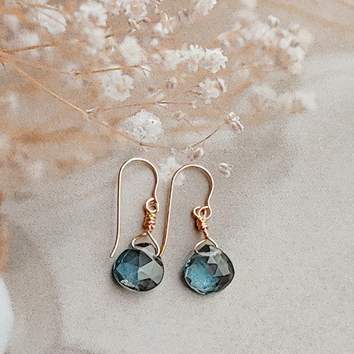 14kgf＊ロンドンブルートパーズひと粒ピアス ピアス（フック・チェーン  