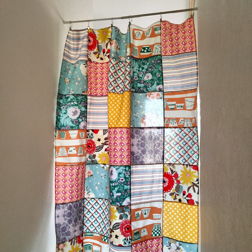 ♥カラフル♥海外インテリア♥レトロポップな♥大きめランダムパッチ