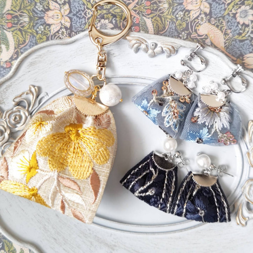 2023.ビーズ刺繍 インド刺繍リボン ピアス イヤリング