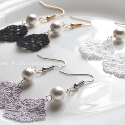 梭織蕾絲棉質珍珠耳環 &lt;Blanc&gt; 第9張的照片