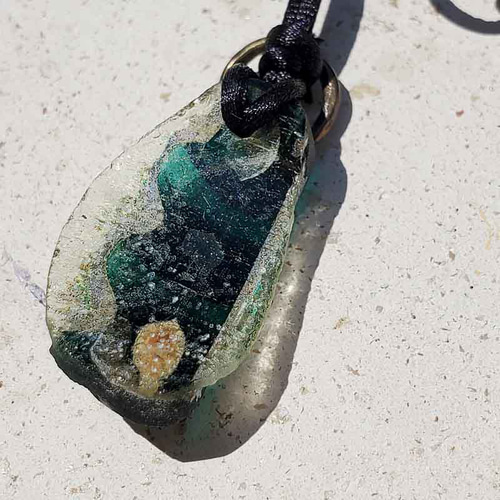 銀化ブルーグリーンローマンガラス美しいペンダント3種 ネックレス