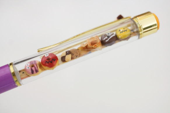 萬聖節幽靈甜甜圈和蘋果派原子筆 第7張的照片