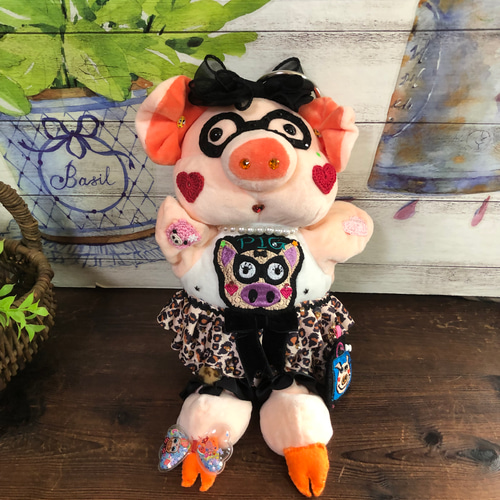 ブタさんぬいぐるみ ハンドメイド ぬいぐるみ kirara 通販