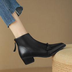 2023秋冬新品：女士真皮短靴，羊毛內襯（尺寸22-24.5cm，840日圓）免運費 第10張的照片