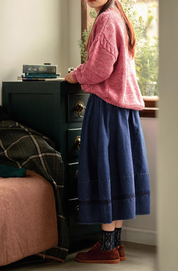 着まわしやすいデニムスカート  バルーン型スカート 2枚目の画像
