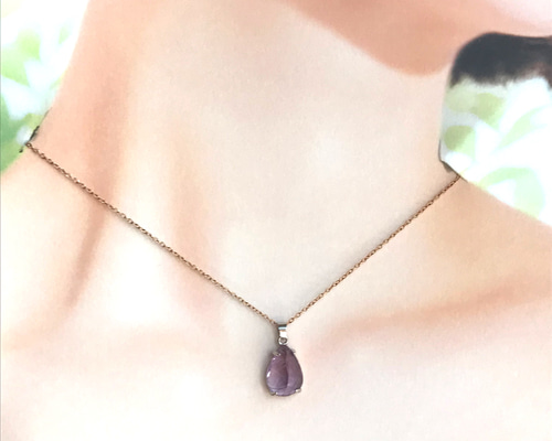 彫刻入りアメジスト ペンダントトップ ペンダントトップ michitora