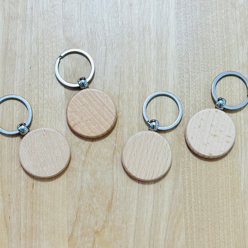 チェリン様【名入れ】両面加工 天然木お名前キーホルダー 席札にも！ muenica_keyring004
