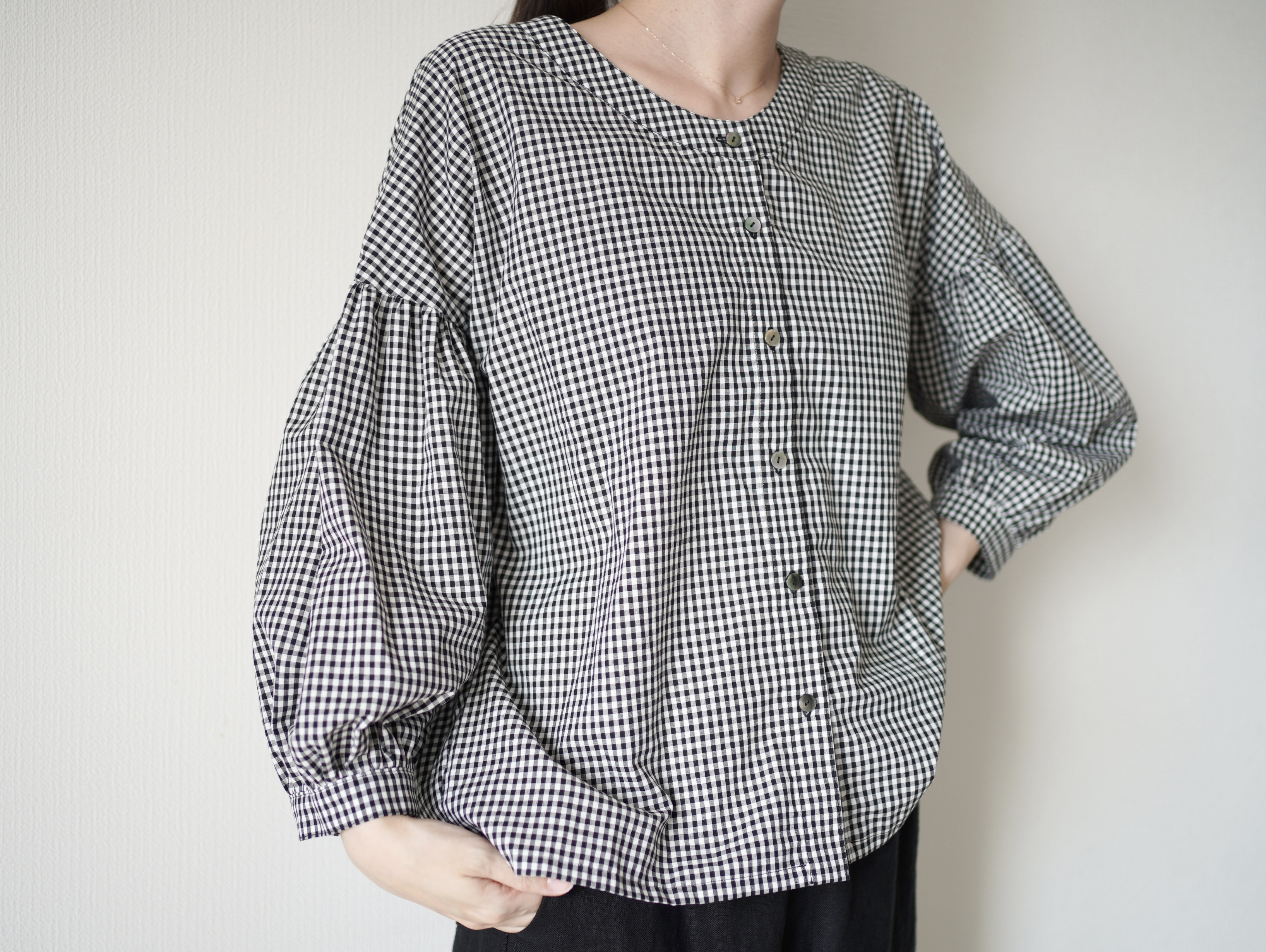コットンリネン細番手ブロックチェックブラウス（blue willow