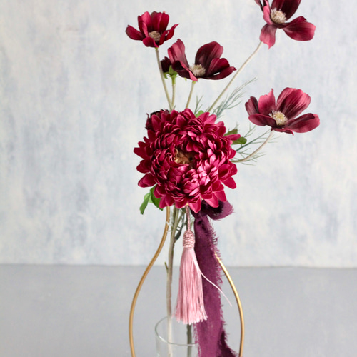 ワインレッド菊とバーガンディーコスモス】｜アーティフィシャル