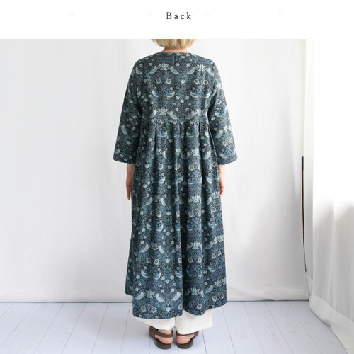 ウィリアムモリス＜いちご泥棒 STRAWBERRY THIEF＞コットン ロング