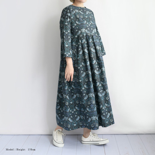 ウィリアムモリス＜いちご泥棒 STRAWBERRY THIEF＞コットン ロング