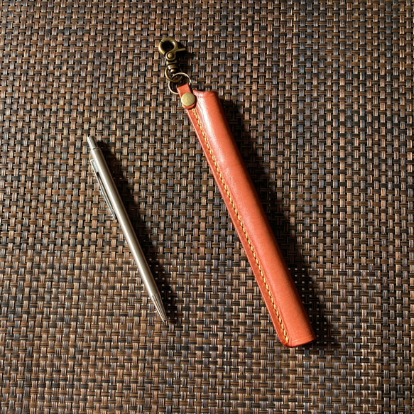 creema 限定 [超細筆桿規格 鞣革 紅棕色 染色 L] 筆桿直徑 7.6 毫米以下的圓柱形筆筒筆盒 第2張的照片