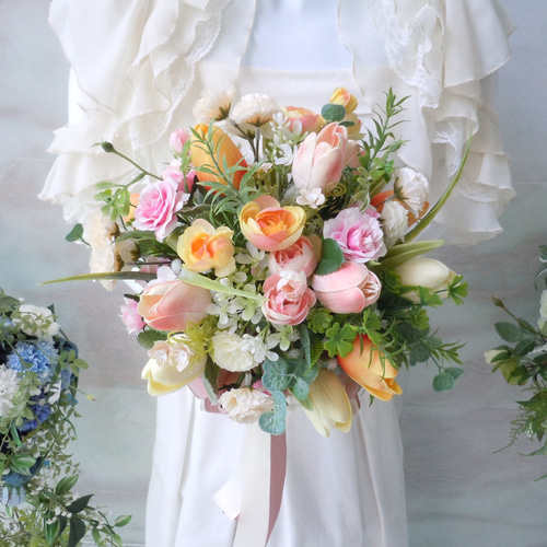◇チューリップ＆ラナンキュラスのクラッチブーケ＊パステルカラー  