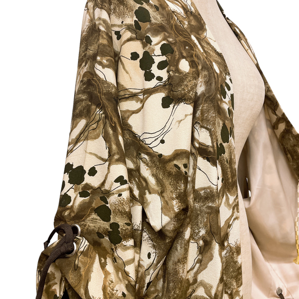 秋色カラー 子慣れ感抜群! アイレットタック アンティーク羽織り男女兼用  着物リメイク 茶系 5904 6枚目の画像