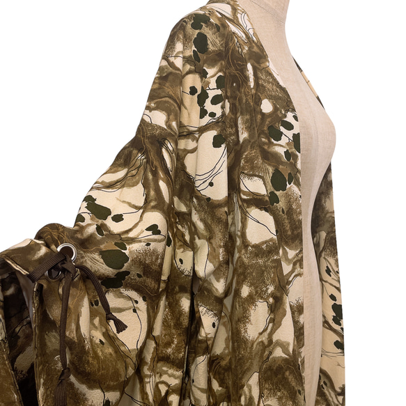 秋色カラー 子慣れ感抜群! アイレットタック アンティーク羽織り男女兼用  着物リメイク 茶系 5904 3枚目の画像