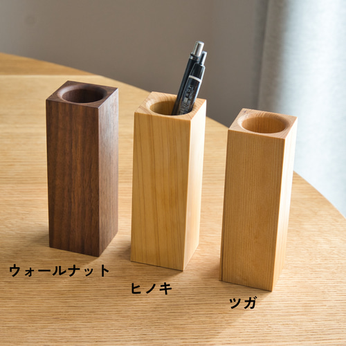 スタイリッシュな木製 ペン立て ツガ ペン・筆記用具